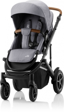 Britax Römer SMILE III Frost Grey/Brown Handle ESSENTIAL BUNDLE (Kinderwagen + Aufsatz)