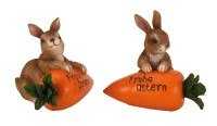 Osterhase mit Karotte