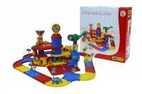 Park Tower mit 3 Ebenen